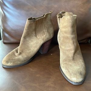 Tan Leather Heeled Ankle Booties